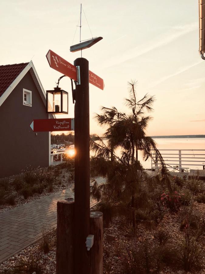 Der Leuchtturm-Gastro Gmbh Hotel Geierswalde Ngoại thất bức ảnh
